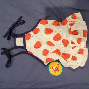 Size M strawberry dog dress 🍓